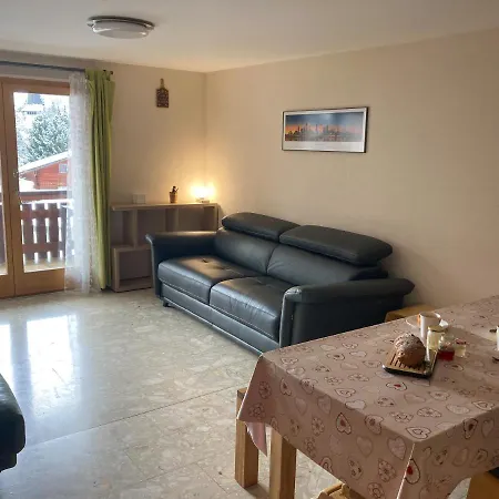 Ancien Comte Apartment *